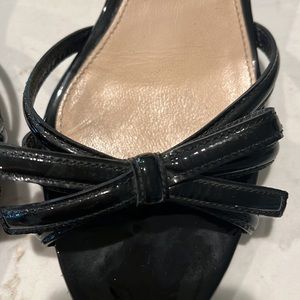 PRADA 26S POINTED-TOE HIGH HEELS 55MM IN IVORY WHITE CALFSKIN WITH BOW